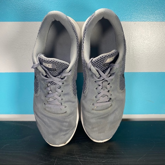 Nike Revolution 3 running shoes - Picture 7 of 8